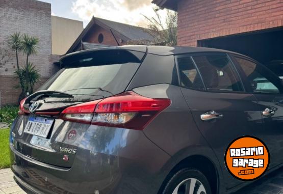 Autos - Toyota Yaris 2021 Nafta 53000Km - En Venta