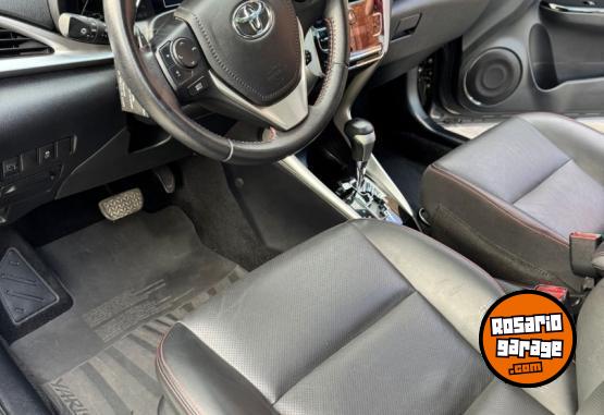 Autos - Toyota Yaris 2021 Nafta 53000Km - En Venta