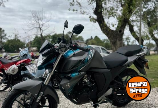 Motos - Yamaha FZ 150 FI 2022 Nafta 12000Km - En Venta
