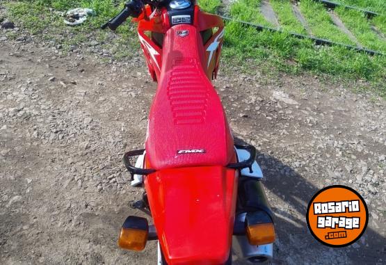 Motos - Honda XR 250 TORNADO 2018 Nafta 40000Km - En Venta