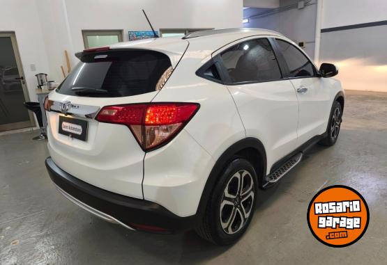Autos - Honda HRV EXL AT 2017 Nafta 68000Km - En Venta