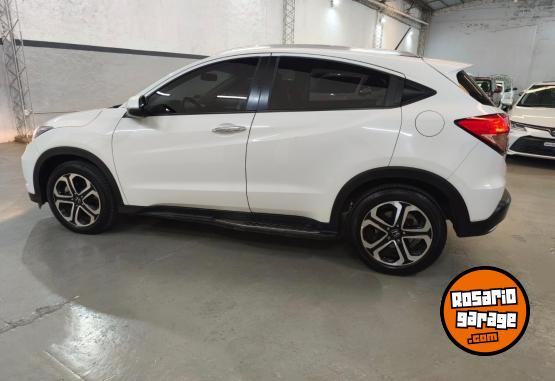 Autos - Honda HRV EXL AT 2017 Nafta 68000Km - En Venta