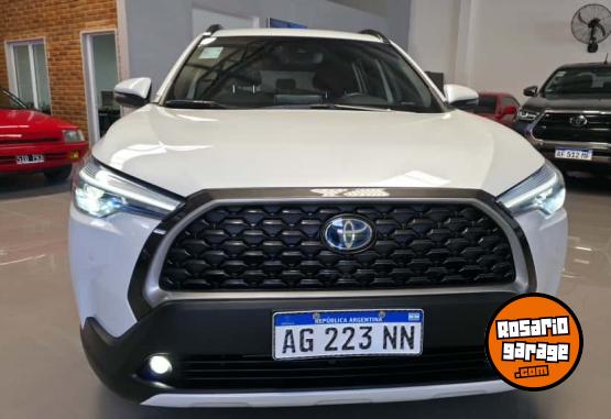 Autos - Toyota Corolla Cross Seg Hbrida 2023 Electrico / Hibrido 9000Km - En Venta