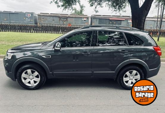Autos - Chevrolet CAPTIVA LS 2017 Nafta 121000Km - En Venta