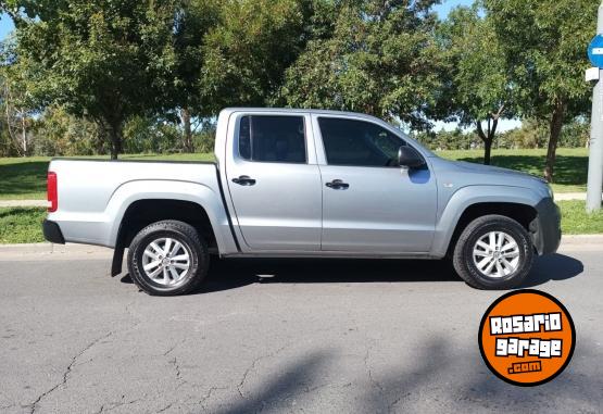 Camionetas - Volkswagen AMAROK TRENDLINE 4X4 2021 Diesel 160000Km - En Venta