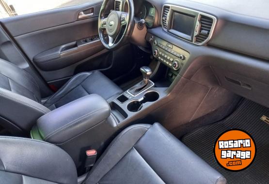 Camionetas - Kia KIA SPORTAGE 4x4 CRDI AT 2018 Diesel 130000Km - En Venta