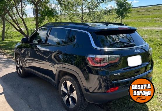 Camionetas - Jeep compass longitud 2018 Nafta 33000Km - En Venta