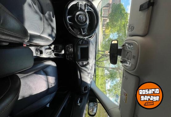 Camionetas - Jeep compass longitud 2018 Nafta 33000Km - En Venta