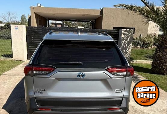Camionetas - Toyota RAV4 2020 Electrico / Hibrido 133000Km - En Venta