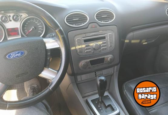 Autos - Ford FOCUS 2 Ghia Automatico 2013 Nafta 180000Km - En Venta