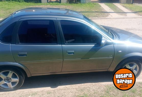 Autos - Chevrolet Classic 2012 Nafta 200000Km - En Venta