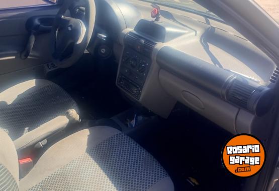 Autos - Chevrolet Classic 2012 Nafta 200000Km - En Venta