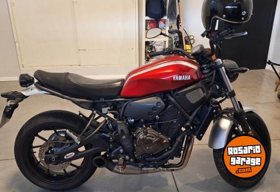 Motos - Yamaha XSR 700 2018 Nafta 11000Km - En Venta