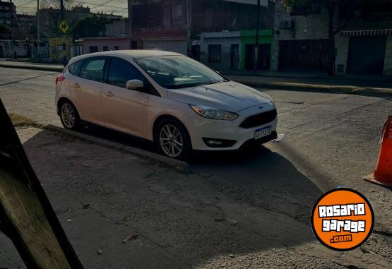 Autos - Ford Focus 3 2016 GNC 86000Km - En Venta