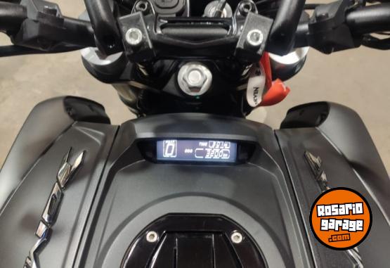 Motos - Bajaj Dominar 400 2024 Nafta 4500Km - En Venta
