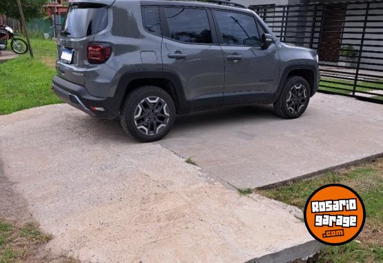 Camionetas - Jeep RENEGADE TRAILHAWK 2023 Nafta 27000Km - En Venta