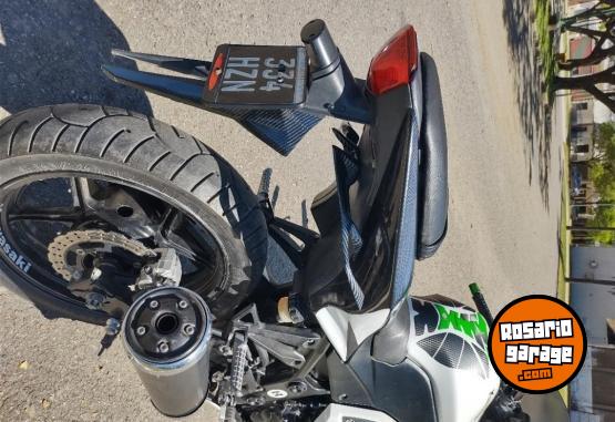 Motos - Kawasaki 250 2012 Nafta 24800Km - En Venta