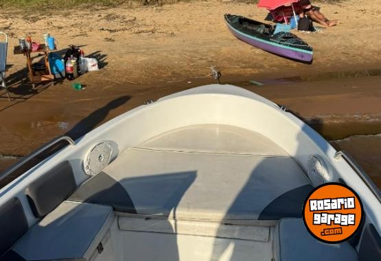 Embarcaciones - Lancha Nativo 590 Open con motor 70hp 2T, 2021, impecable - En Venta