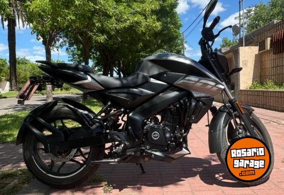 Motos - Bajaj Rouser NS200 2023 Nafta 2500Km - En Venta