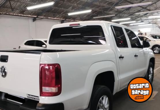 Camionetas - Volkswagen AMAROK TRENDLINE 4X2 2023 Diesel 33000Km - En Venta