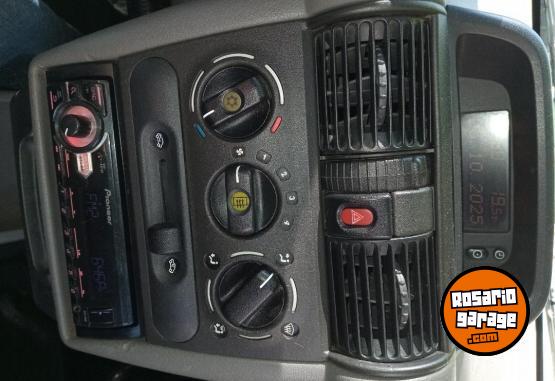 Autos - Chevrolet Corsa classic spirit 4 pu 2013 Nafta 159000Km - En Venta