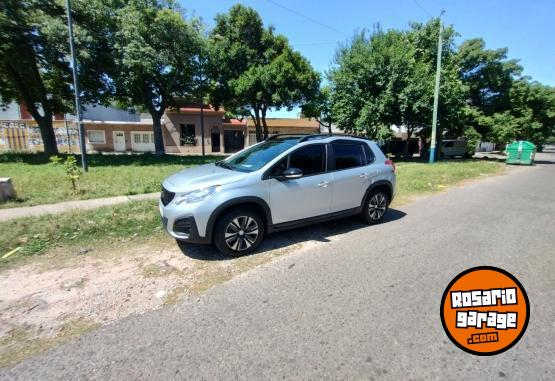 Autos - Peugeot 2008 feline 1.6 no thp 2021 Nafta 19000Km - En Venta