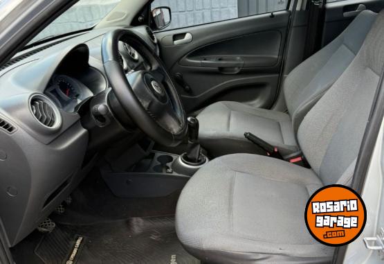 Autos - Volkswagen Gol Trend 2010 GNC 200000Km - En Venta