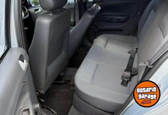 Autos - Volkswagen Gol Trend 2010 GNC 200000Km - En Venta