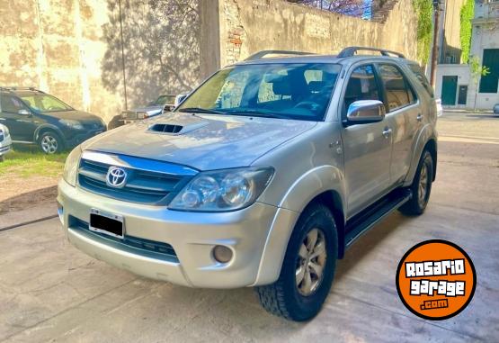 Camionetas - Toyota Sw4 Srv 4x4 2005 Diesel 359500Km - En Venta