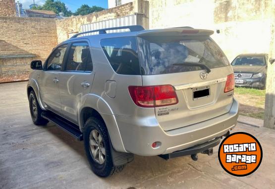 Camionetas - Toyota Sw4 Srv 4x4 2005 Diesel 359500Km - En Venta