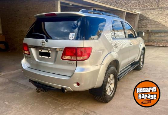 Camionetas - Toyota Sw4 Srv 4x4 2005 Diesel 359500Km - En Venta