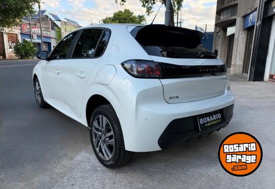 Autos - Peugeot 208 Feline 2023 Nafta 40000Km - En Venta