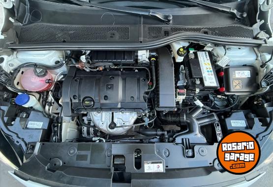 Autos - Peugeot 208 Feline 2023 Nafta 40000Km - En Venta