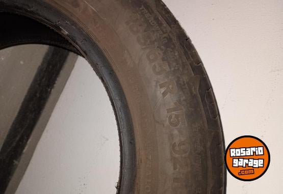 Accesorios para Autos - Vendo cubierta Continental 185 60 R15 - En Venta