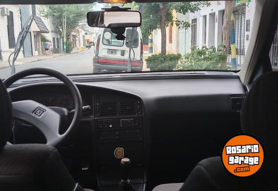 Autos - Peugeot 405 1994 Diesel 290000Km - En Venta