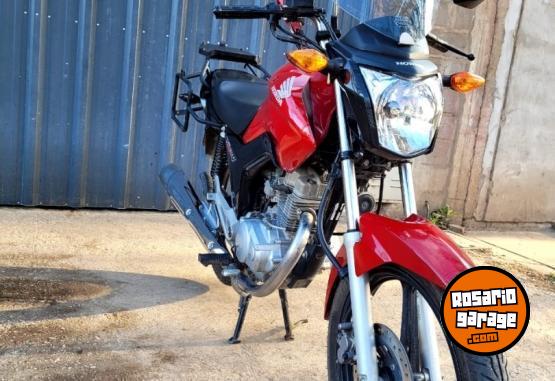 Motos - Honda CG Titan New 150 2015 Nafta 45000Km - En Venta