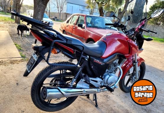 Motos - Honda CG Titan New 150 2015 Nafta 45000Km - En Venta