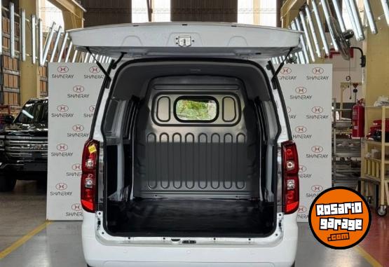 Utilitarios - Shineray M7 FURGON NAFTA MANUAL 2025 Nafta 0Km - En Venta