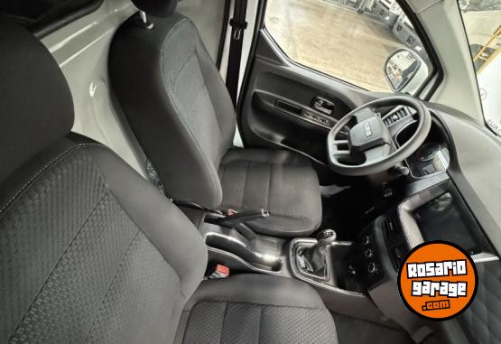 Utilitarios - Shineray M7 FURGON NAFTA MANUAL 2025 Nafta 0Km - En Venta