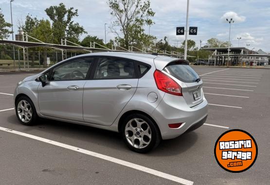 Autos - Ford Fiesta Kinetic Design 1.6 2013 GNC 175000Km - En Venta