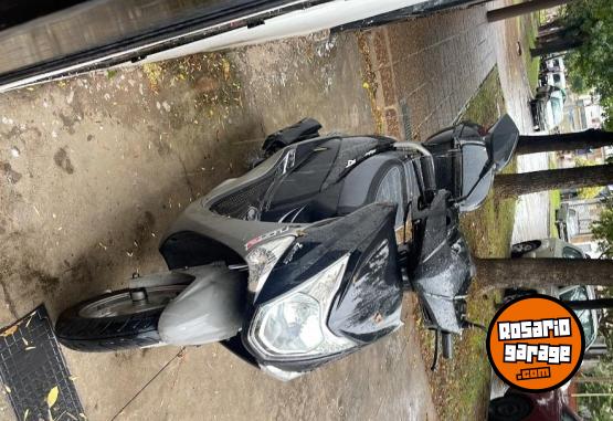 Motos - Zanella Style rs 150 2019 Nafta 9000Km - En Venta