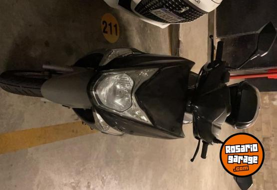 Motos - Zanella Style rs 150 2019 Nafta 9000Km - En Venta
