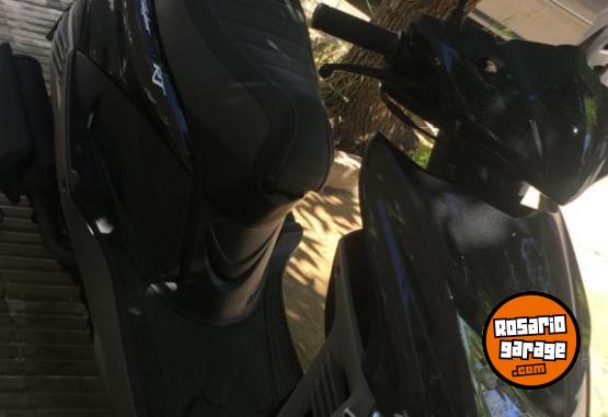 Motos - Zanella Style rs 150 2019 Nafta 9000Km - En Venta