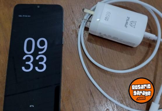 Telefonía - Líquido moto E13 liberado 64 GB con funda y cargador turbo power 3 meses de uso - En Venta