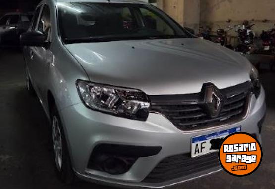 Autos - Renault Sandero PH2 LIfe 2022 Nafta 6500Km - En Venta