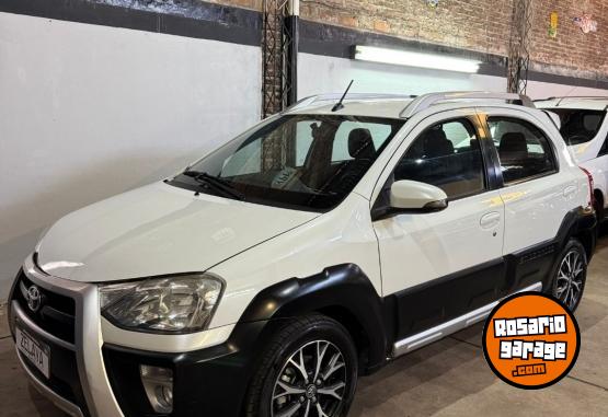 Autos - Toyota Etios 2017 Nafta  - En Venta