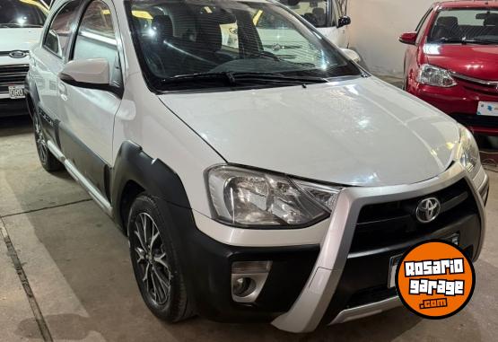 Autos - Toyota Etios 2017 Nafta  - En Venta