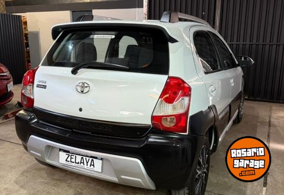 Autos - Toyota Etios 2017 Nafta  - En Venta