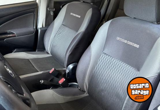 Autos - Toyota Etios 2017 Nafta  - En Venta