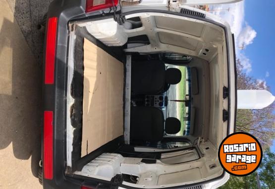 Utilitarios - Citroen Berlingo 2014 GNC 350000Km - En Venta